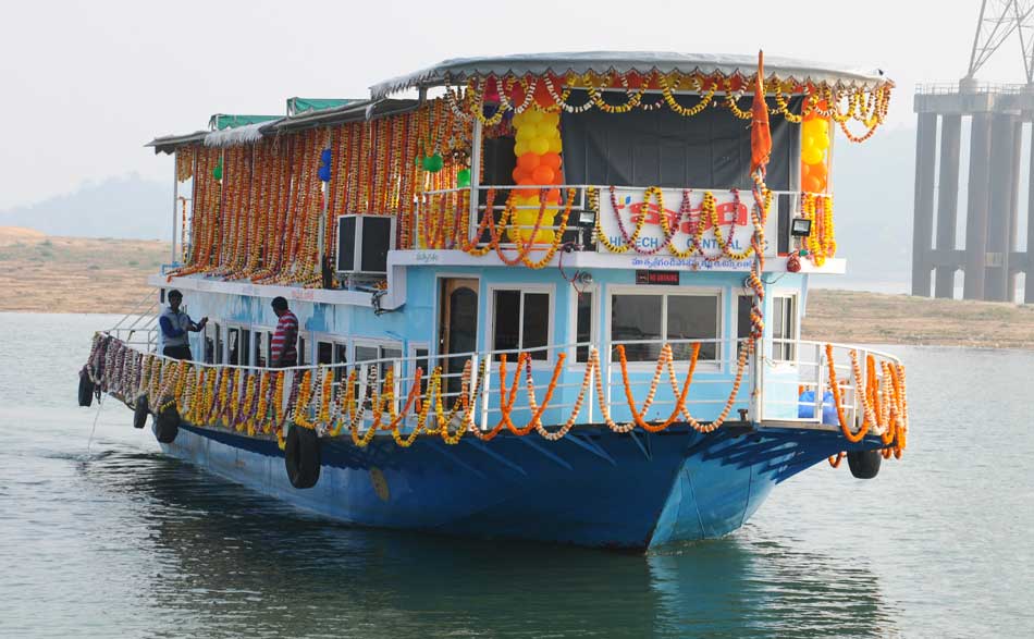 Papikondalu River Cruise Package